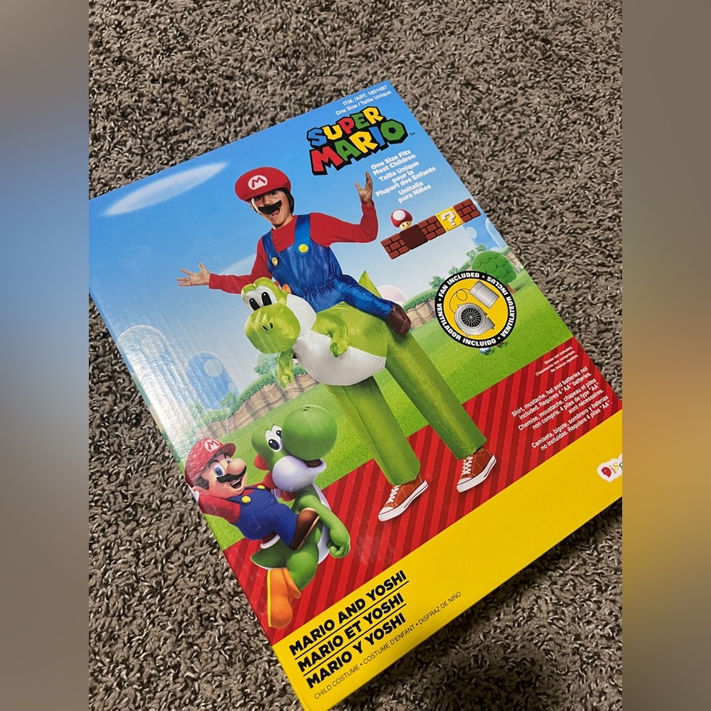 Nintendo Super Mario & Yoshi Costume inflatable